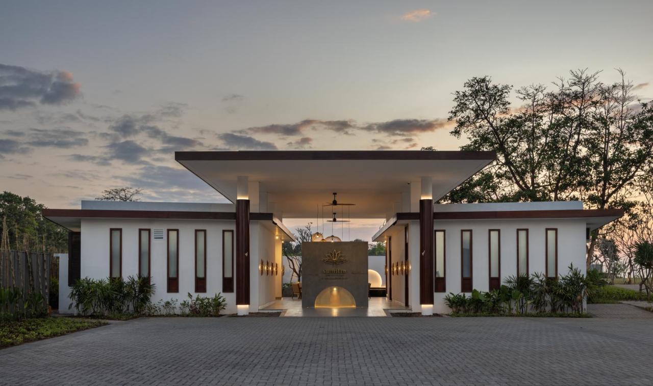 Sumitra Luxury Villas A Pramana Experience サヌール 外观 照片